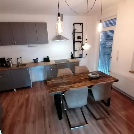 Kernsanierte Ferienwohnung!! Daire *