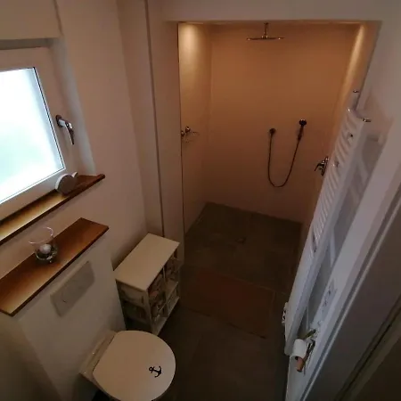 Kernsanierte Ferienwohnung!!