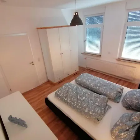 Kernsanierte Ferienwohnung!! *