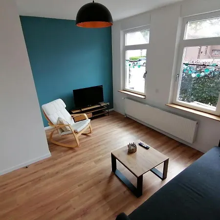 Kernsanierte Ferienwohnung!! *